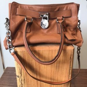 Michael Kors Hamilton Lock and Key shoulder bag